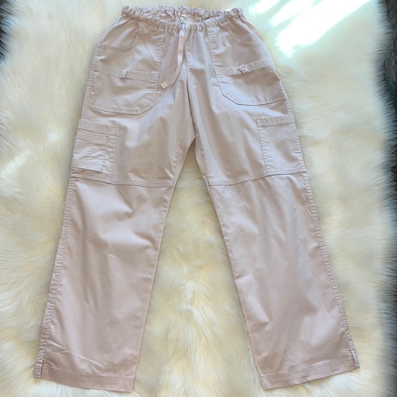 Pale Lavender Scrubs - Picture 2 of 6